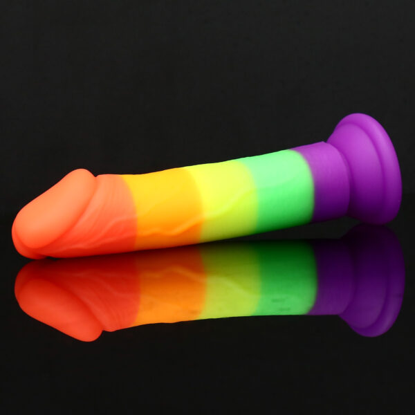 Rainbow Dildo Silicone Dildo with Strong Suction Base, 16.5 cm Total Length, 14.5 cm Insertable, 3 cm Diameter, Rainbow Gradient — KR-A019 - Image 6