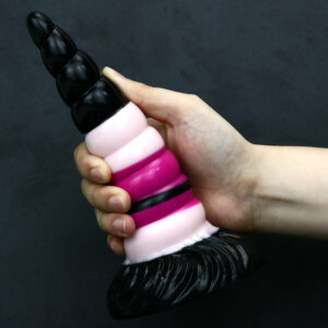 Rainbow Dildo Silicone Dildo with Suction Base, 19.5 cm Total Length, 16.5 cm Insertable, 4.0 cm Diameter, Rainbow Gradient — KR-B019